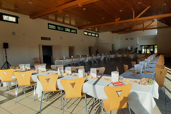 Banquet Salle de la Bergerie Couches 71490