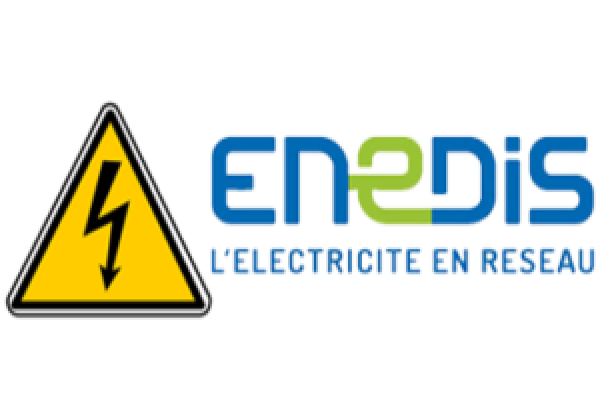 Inspection Réseau Électrique en Hélicoptère